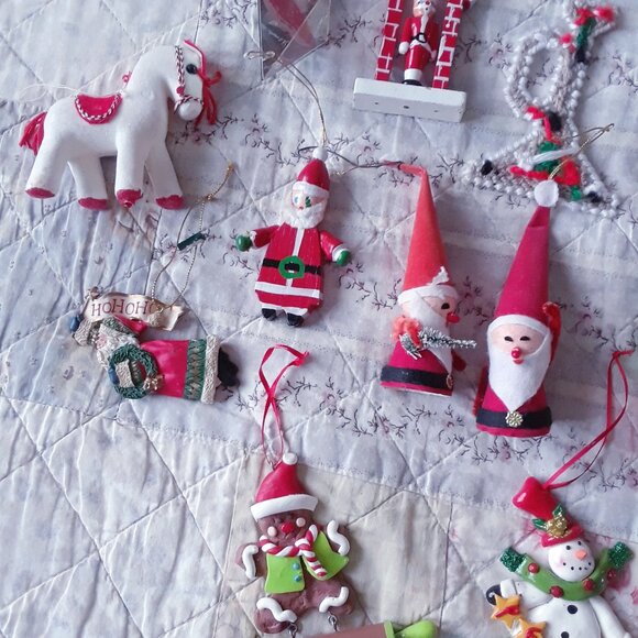 Lot of 16 Vintage Christmas Ornaments 50s 60s 70s 80s 90s - Picture 6 of 11